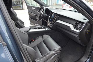 Volvo XC60 R-Design Black Edition+Camara trasera+