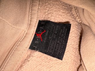 Sudadera Jordan Beige 12-13 años