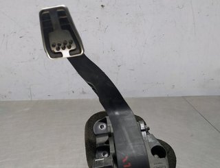 PEDAL EMBRAGUE FORD FIESTA (CNN) SFJD AY117B633AE