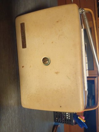 Radio Portátil Nordmende 1960s Beige/Oro