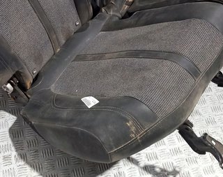ASIENTOS TRASEROS PEUGEOT 3008 YH01