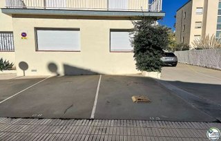 Piso en venta en Salatar en Roses