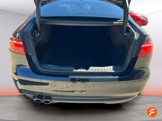 Jaguar XF 2.0D 180PS R-Sport Auto