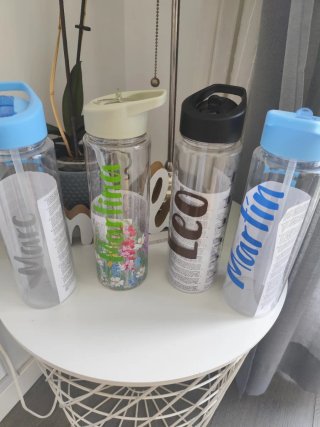 Botella de agua personalizada