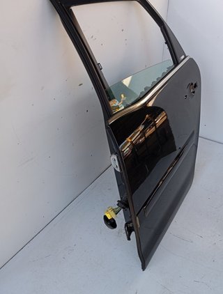 Citroen 475962 puerta trasera izquierda c4 picasso
