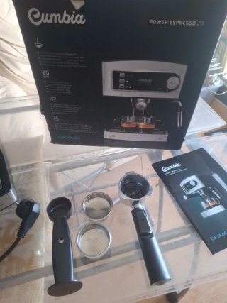 Cafetera Cecotec Power Espresso 20