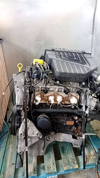 MOTOR COMPLETO Dacia Sandero (01.2008->)