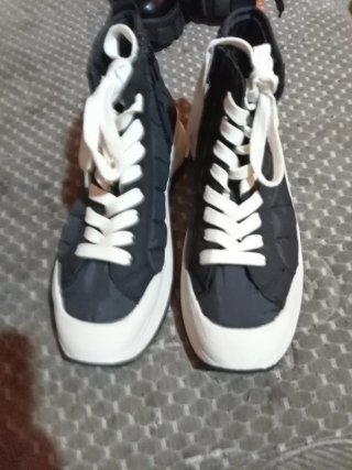 Zapatillas Zara negras plataforma blanca talla 38