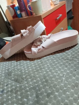 Sandali Zalando rosa con volant taglia 39