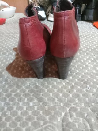 Botines Strover burdeos piel talla 39