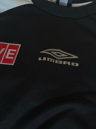 Felpa Umbro nera e bianca