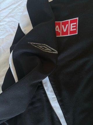 Felpa Umbro nera e bianca