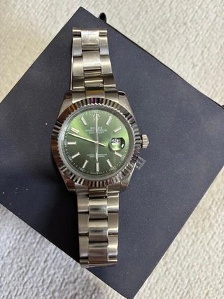 Reloj  Verde Impecable