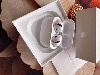 AirPods 4 con Cancelación Activa de Ruido