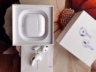 AirPods 4 con Cancelación Activa de Ruido