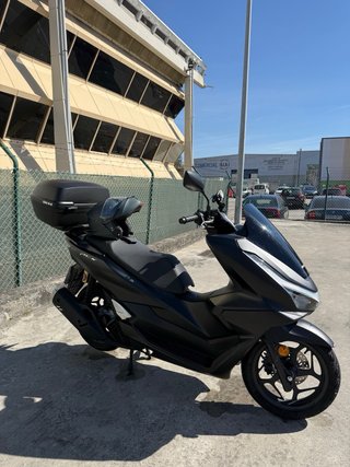 Honda PCX DX 125 Negra/Gris