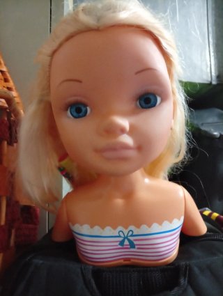 Cabeza de muñeca Nancy