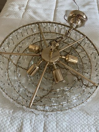 Juego de 2  lámparas de araña dorada y cristal