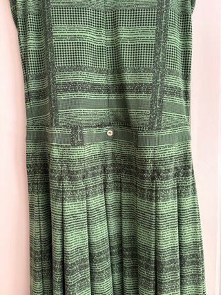 Vestido verde con estampado