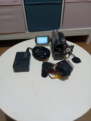 Videocámara Panasonic Plata/Negra