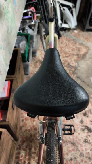 378. Bicicleta clásica Megamo paseo