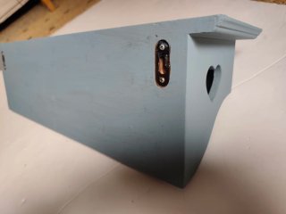 Perchero de pared con balda