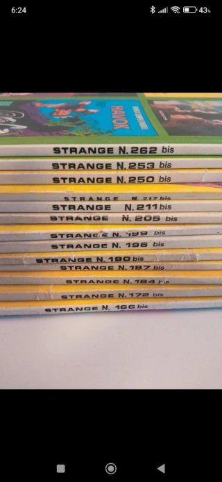 Lote 13 Cómics Strange bis.
