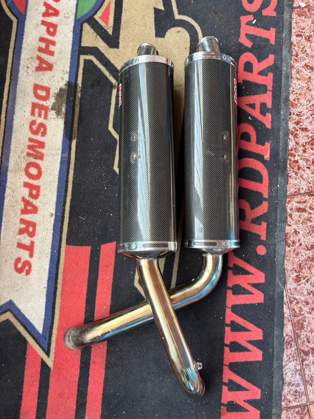 BOS CARBONO Ducati 748/916 HOMOLOGADOS