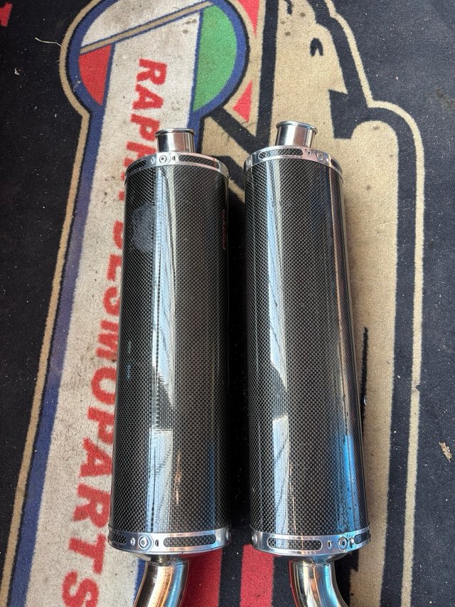BOS CARBONO Ducati 748/916 HOMOLOGADOS