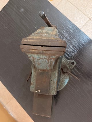 Tornillo de banco 125