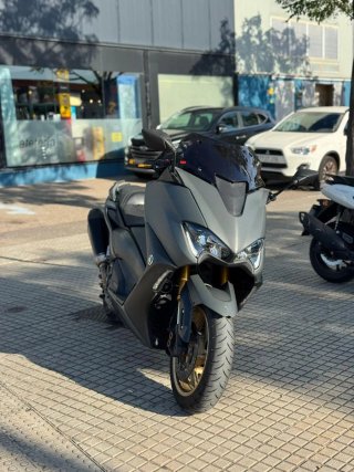 Yamaha TMAX 560 Tech Kamo 2021