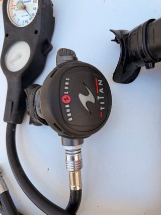 Regulador de buceo subacqua titan