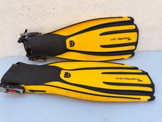 Aletas de buceo Mares Avanti Quattro 42