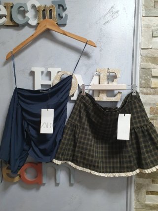 Conjunto Zara Falda y Pantalón