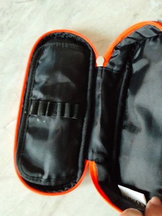 Astuccio ovale Comix Flash