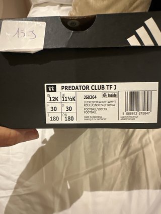 Botas de fútbol Adidas Predator para niño