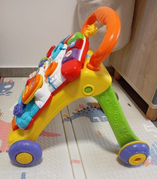 Lote VTech Baby: Andador + Volante