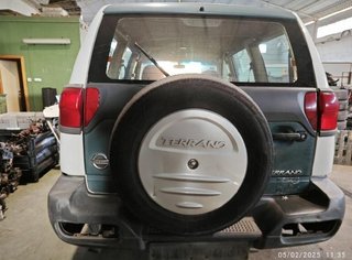 223395 sin ref paragolpes trasero nissan terrano -