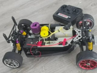 Coche RC Gasolina 1/10 54cm + Emisora BYC