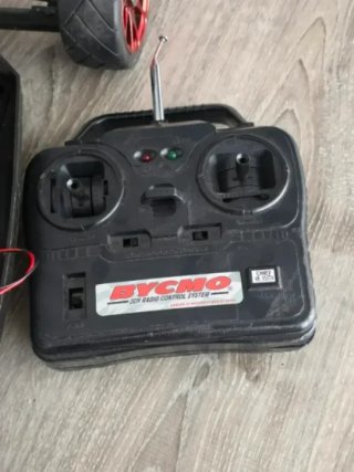Coche RC Gasolina 1/10 54cm + Emisora BYC