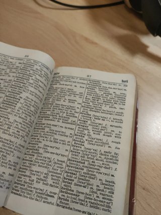 Diccionario español-inglés, inglés-español.