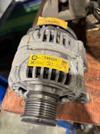 Alternador Seat Inca