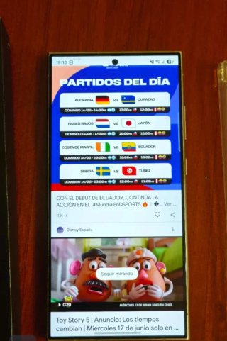 Samsung S24 Ultra 12GB e 256GB dorato + Custodia