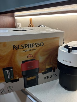 Cafetera Nespresso Vertuo Pop
