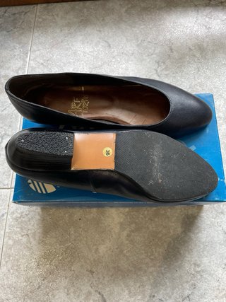 Zapatos de piel azul marino ART TURIN T.36 nuevos.