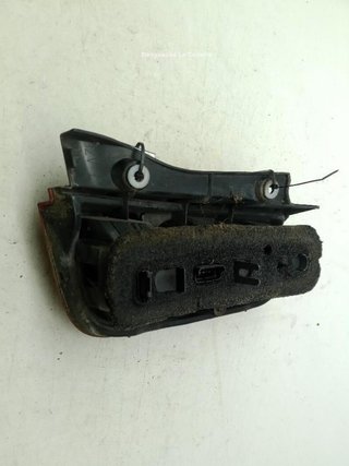 Piloto trasero izquierdo nissan 22975393 micra iii