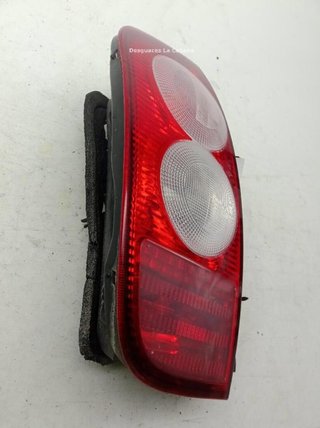 Piloto trasero izquierdo nissan 22975393 micra iii