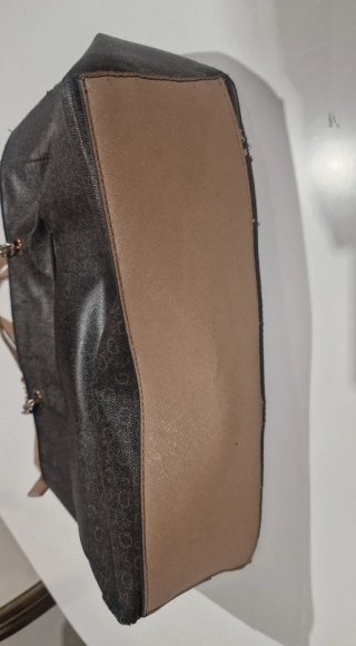 Bolso Guess Marrón Grande
