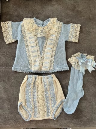 Conjunto bebé 9-12 meses azul y beige