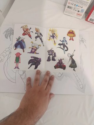 Libros para colorear Dragon Ball y Spiderman